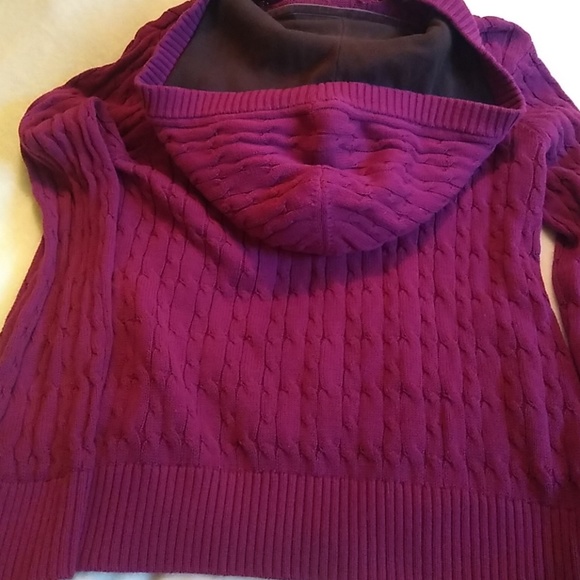 Tommy Hilfiger sweater - Picture 5 of 5